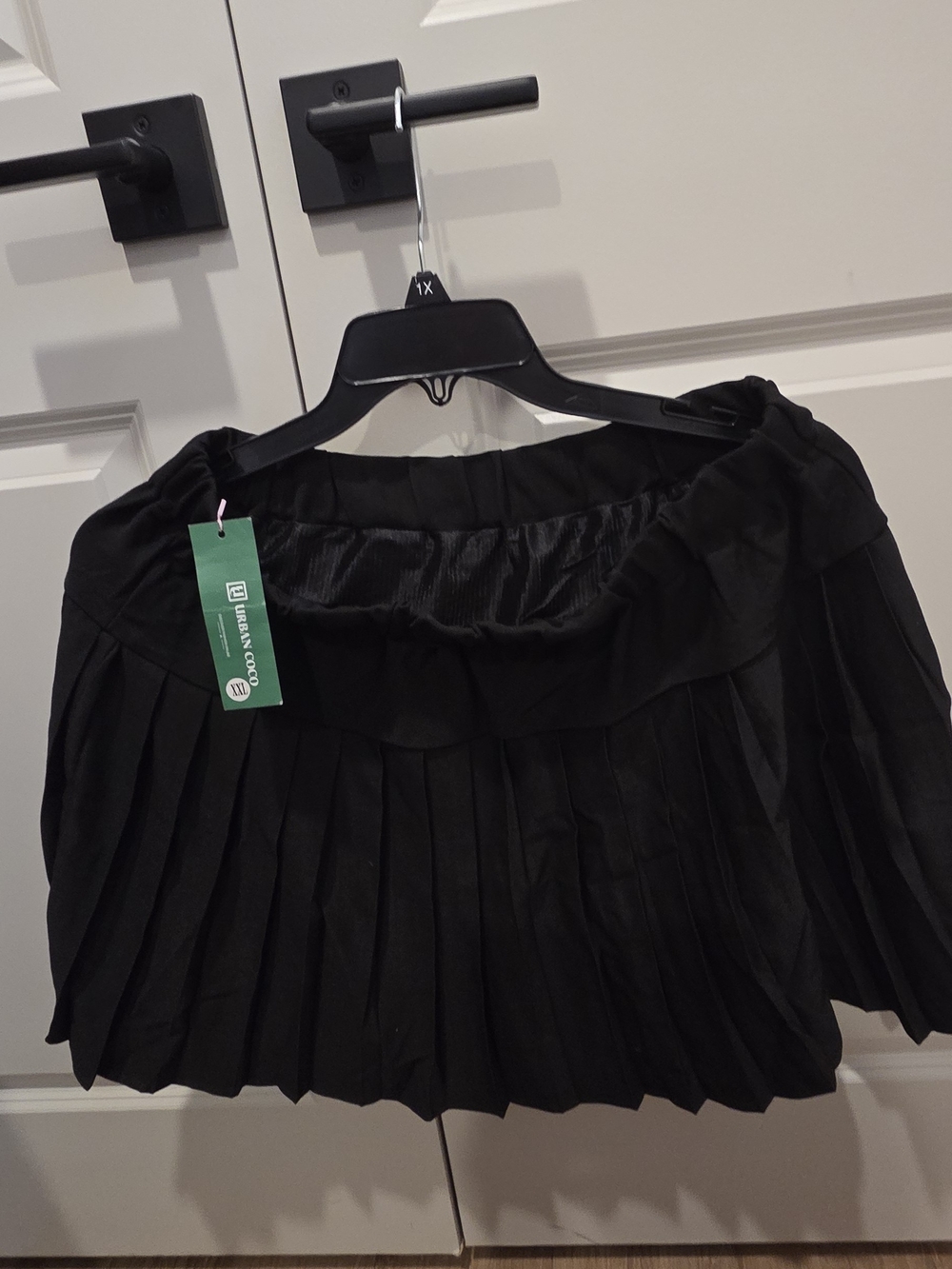 Urban Co. Black Pleated Mini Skirt with Elastic Waist